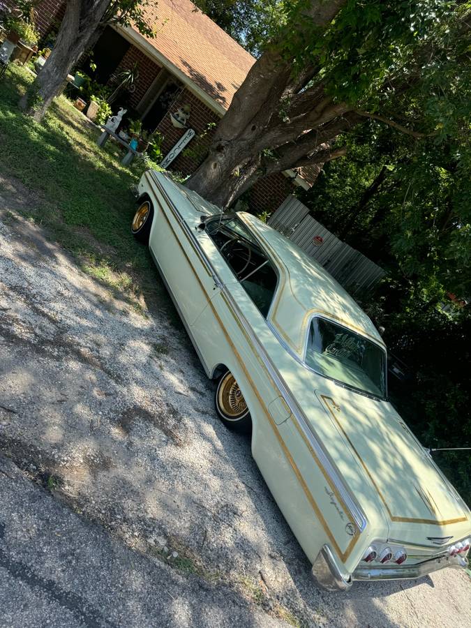 Chevrolet-impala-1962-custom-3