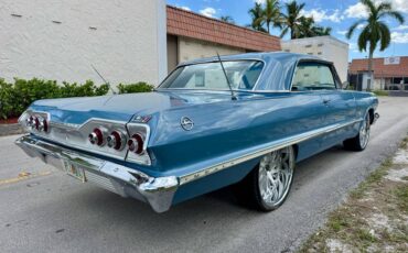 Chevrolet-impala-1963-blue-1
