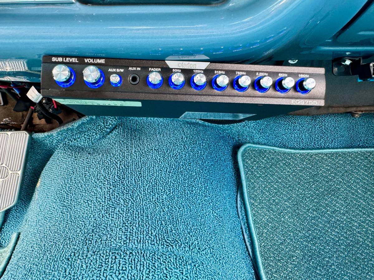 Chevrolet-impala-1963-blue-26