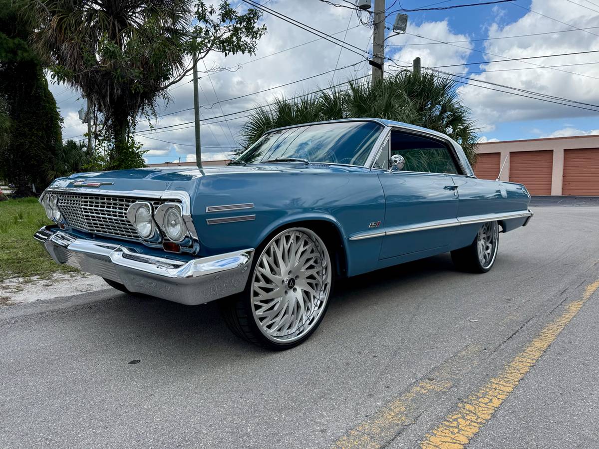 Chevrolet-impala-1963-blue-31