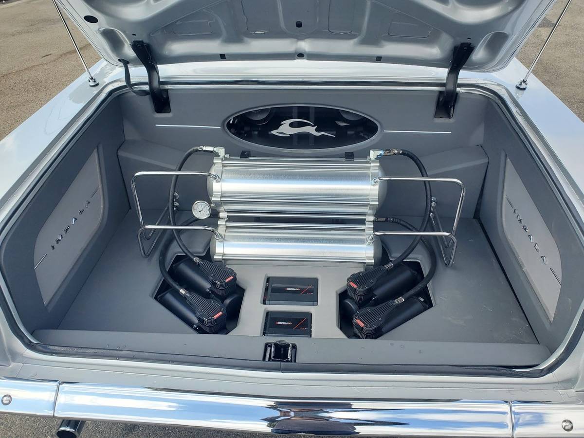 Chevrolet-impala-1964-silver-6