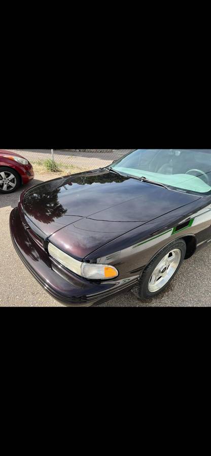 Chevrolet-impala-ss-1996-1