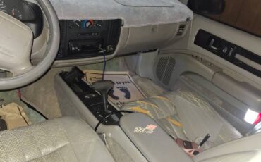 Chevrolet-impala-ss-1996-green-12