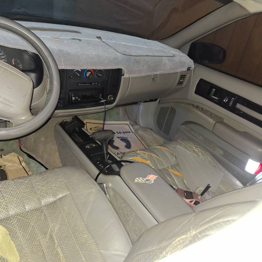 Chevrolet-impala-ss-1996-green-12