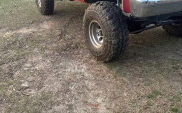 Chevrolet-k10-1986-red-1