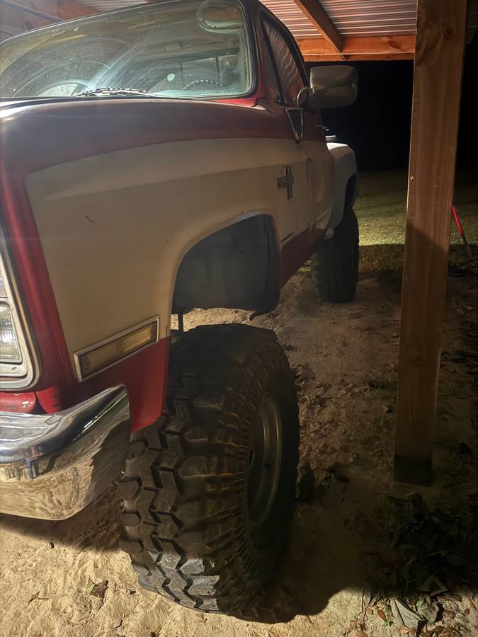 Chevrolet-k10-1986-red-2