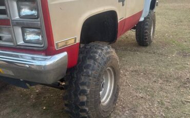 Chevrolet-k10-1986-red