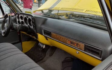 Chevrolet-k10-cheyenne-1979-yellow-2