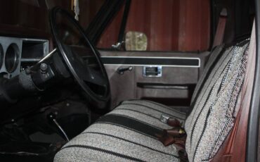 Chevrolet-k10-scottsdale-1985-blue-13