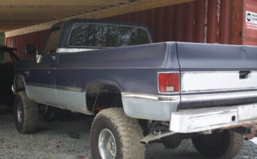 Chevrolet-k10-scottsdale-1985-blue-2