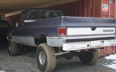 Chevrolet-k10-scottsdale-1985-blue-4