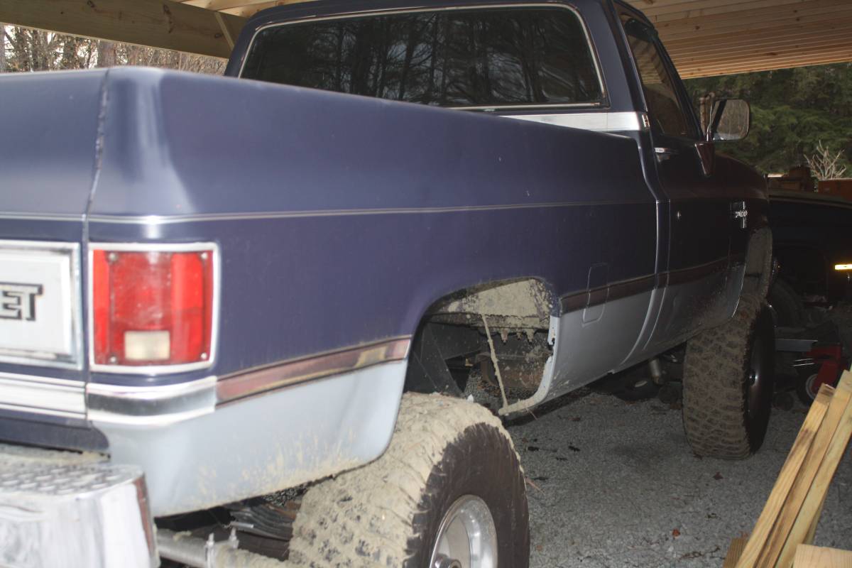 Chevrolet-k10-scottsdale-1985-blue-5