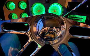 Chevrolet-k20-1975-green