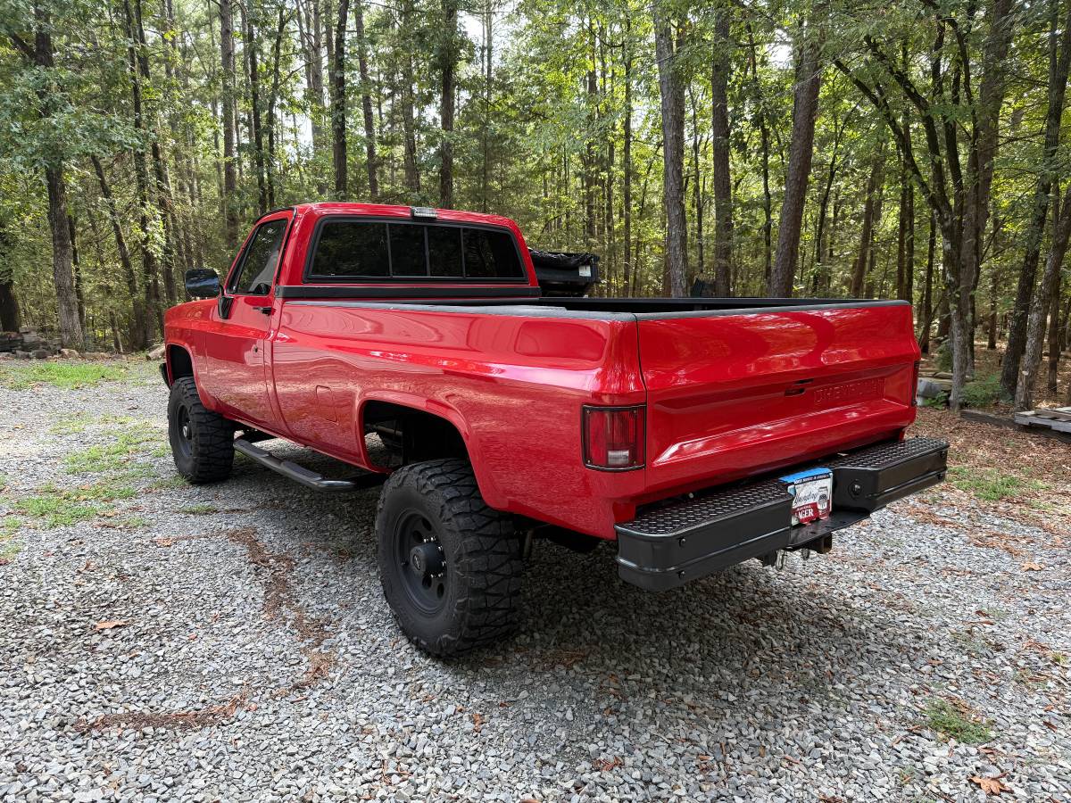 Chevrolet-k20-1986-red-8