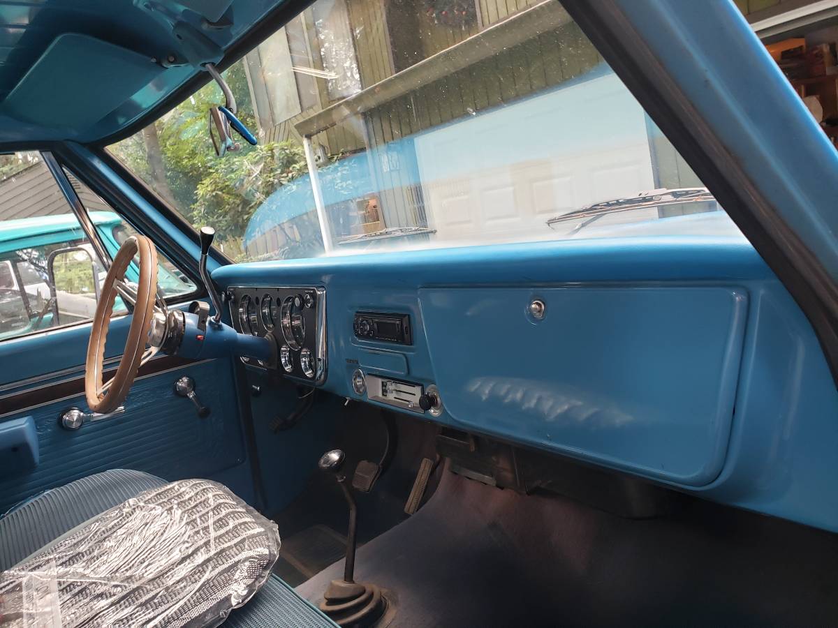 Chevrolet-k20-cheyenne-1971-blue-10