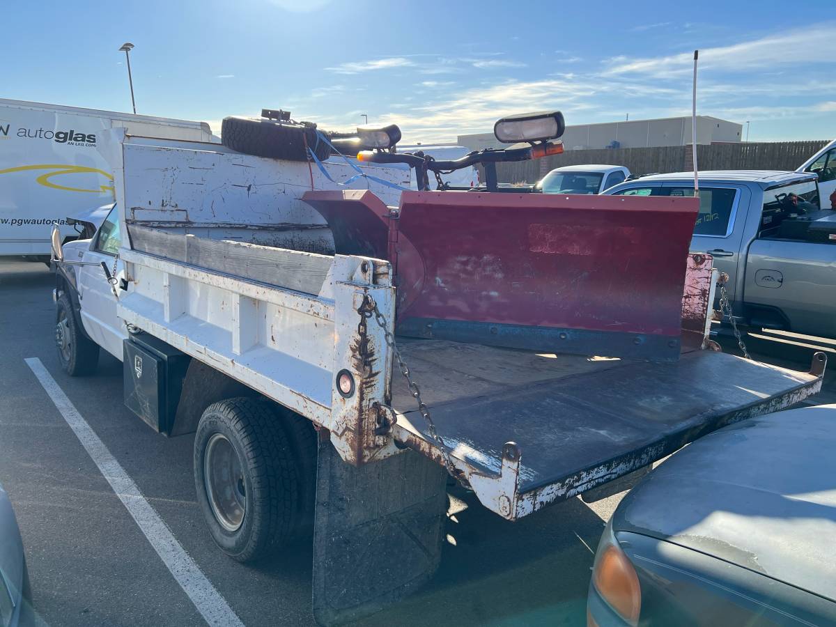 Chevrolet-k3500-diesel-1995-white-2