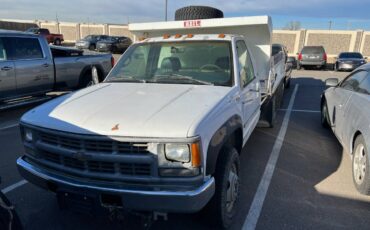 Chevrolet-k3500-diesel-1995-white