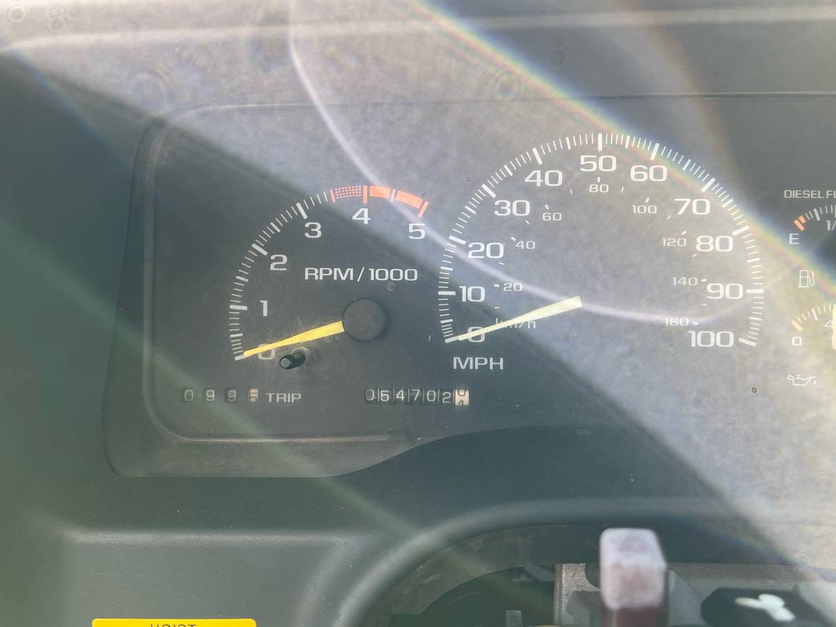 Chevrolet-k3500-diesel-1995-white-4