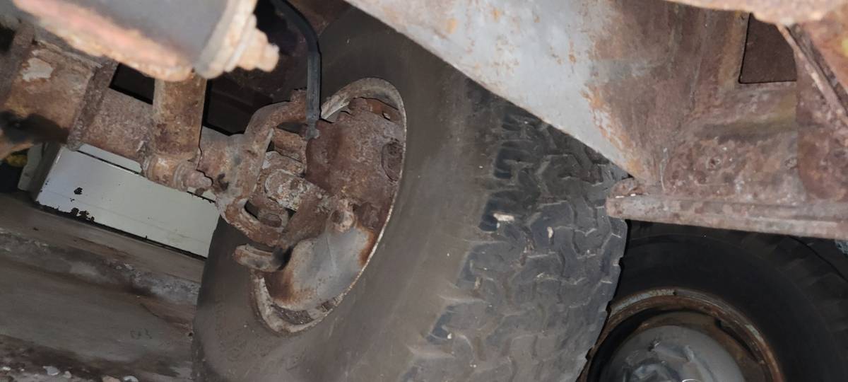 Chevrolet-k5-blazer-1974-yellow-22