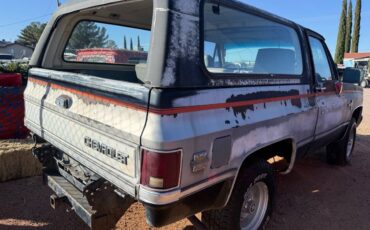 Chevrolet-k5-blazer-1985-4