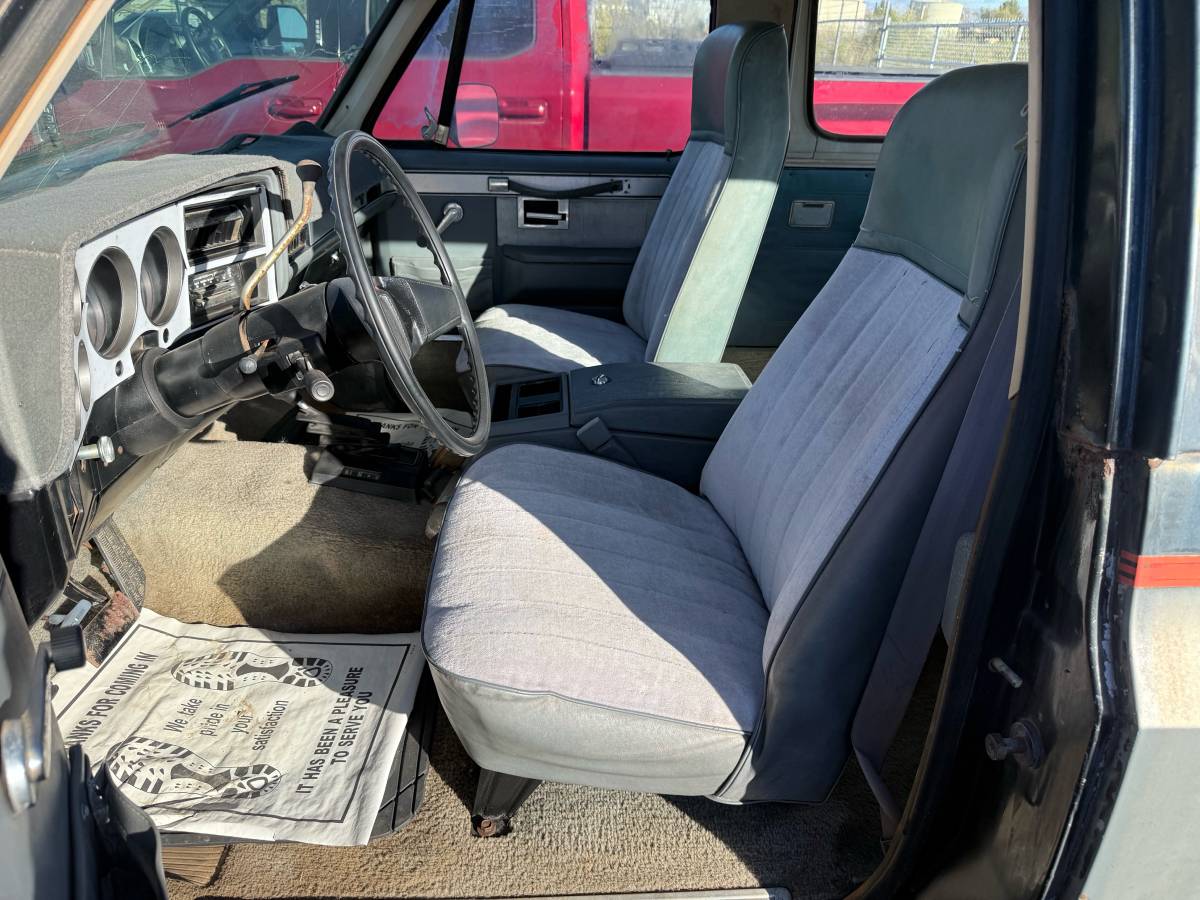 Chevrolet-k5-blazer-1985-7