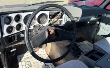 Chevrolet-k5-blazer-1985-8