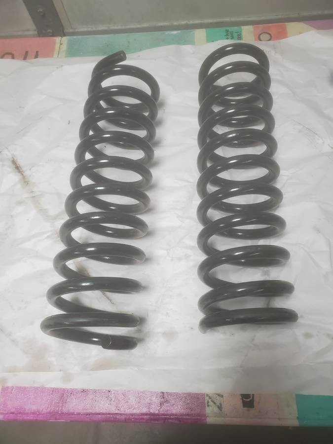 Chevrolet-malibu-1967-white-11