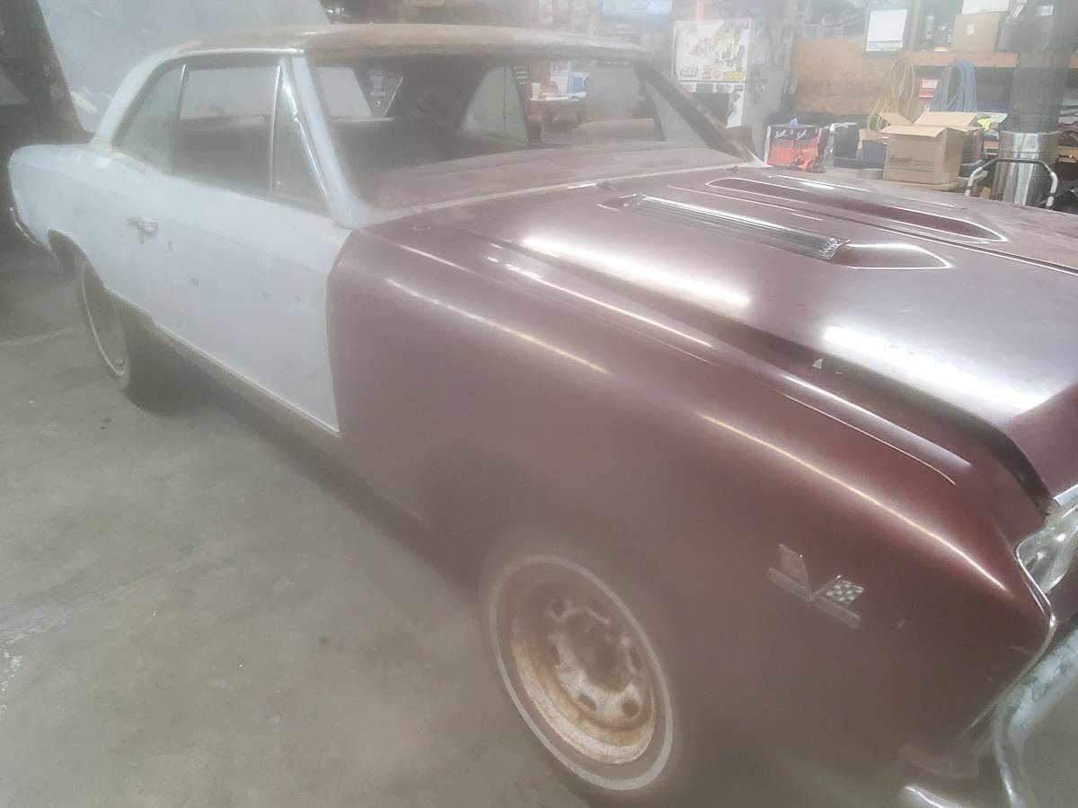 Chevrolet-malibu-1967-white-2