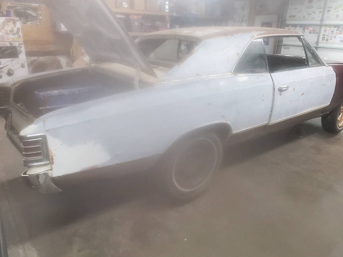 Chevrolet-malibu-1967-white-3