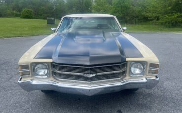 Chevrolet-malibu-1971-yellow-1