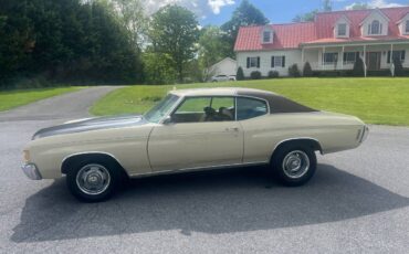 Chevrolet-malibu-1971-yellow