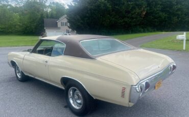 Chevrolet-malibu-1971-yellow-6