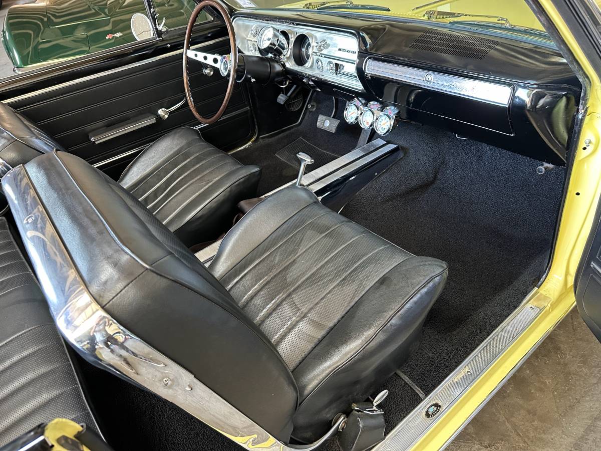 Chevrolet-malibu-ss-convertible-1965-13