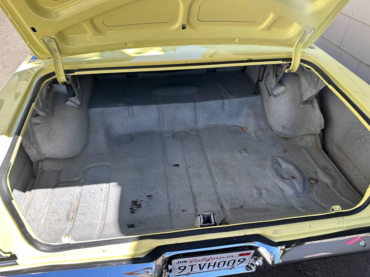 Chevrolet-malibu-ss-convertible-1965-4