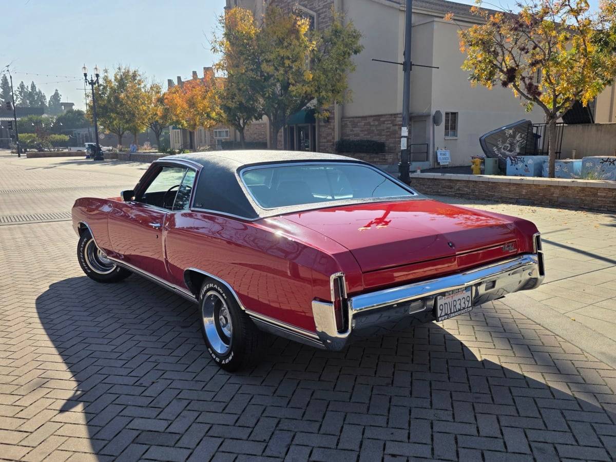 Chevrolet-monte-carlo-1970-red-12