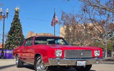 Chevrolet-monte-carlo-1970-red