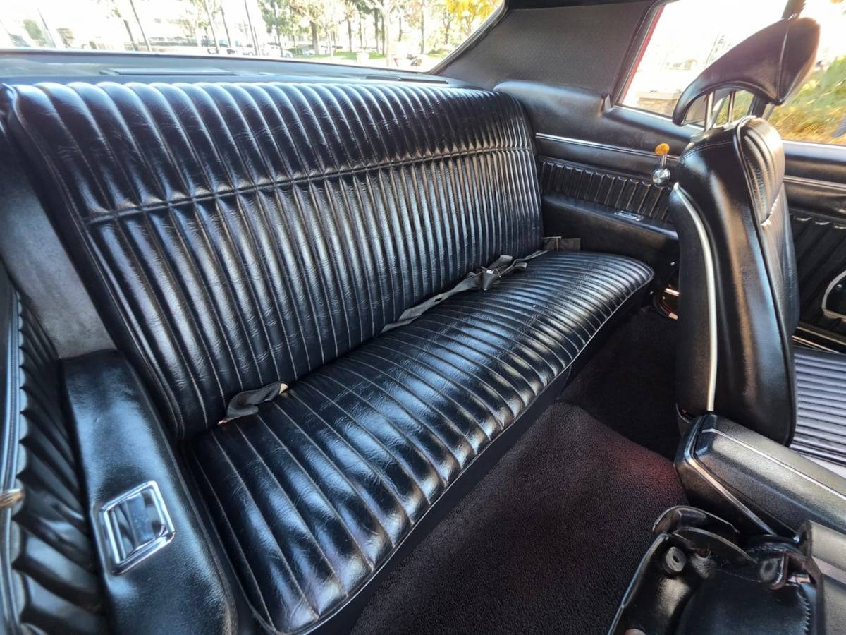 Chevrolet-monte-carlo-1970-red-8