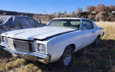 Chevrolet-monte-carlo-1971-white