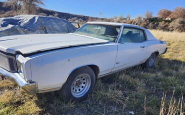 Chevrolet-monte-carlo-1971-white-5