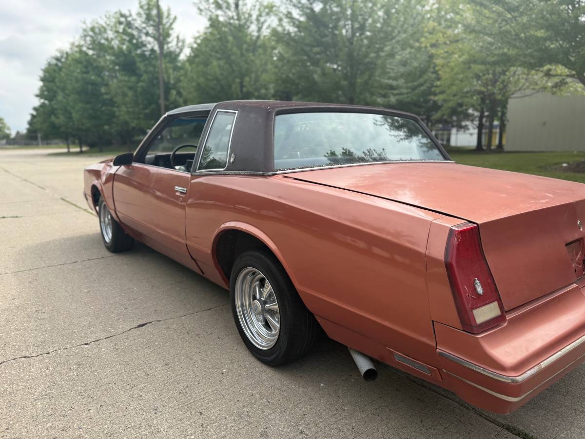 Chevrolet-monte-carlo-ls-1986-orange-5