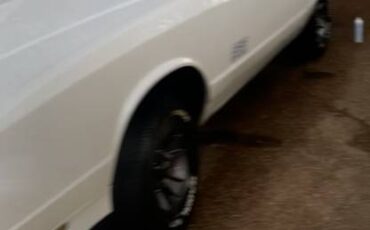 Chevrolet-monte-carlo-ss-1984-white-1