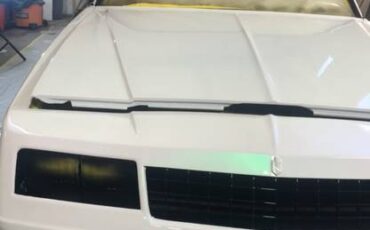 Chevrolet-monte-carlo-ss-1984-white-7