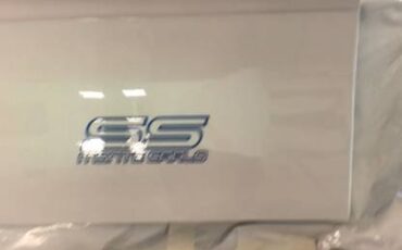 Chevrolet-monte-carlo-ss-1984-white-8