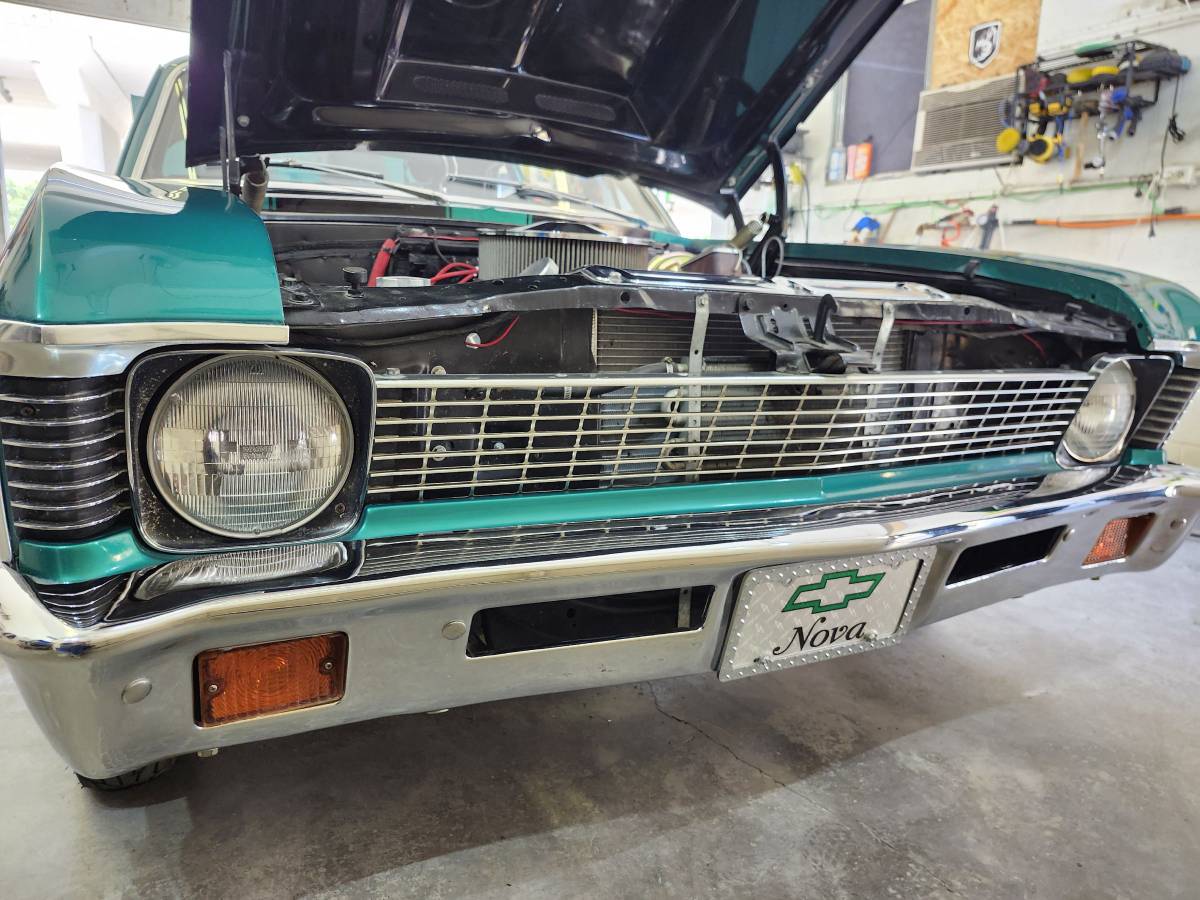 Chevrolet-nova-1970-green-12