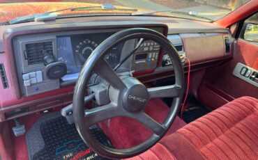 Chevrolet-obs-cheyenne-short-bed-1990-red-15