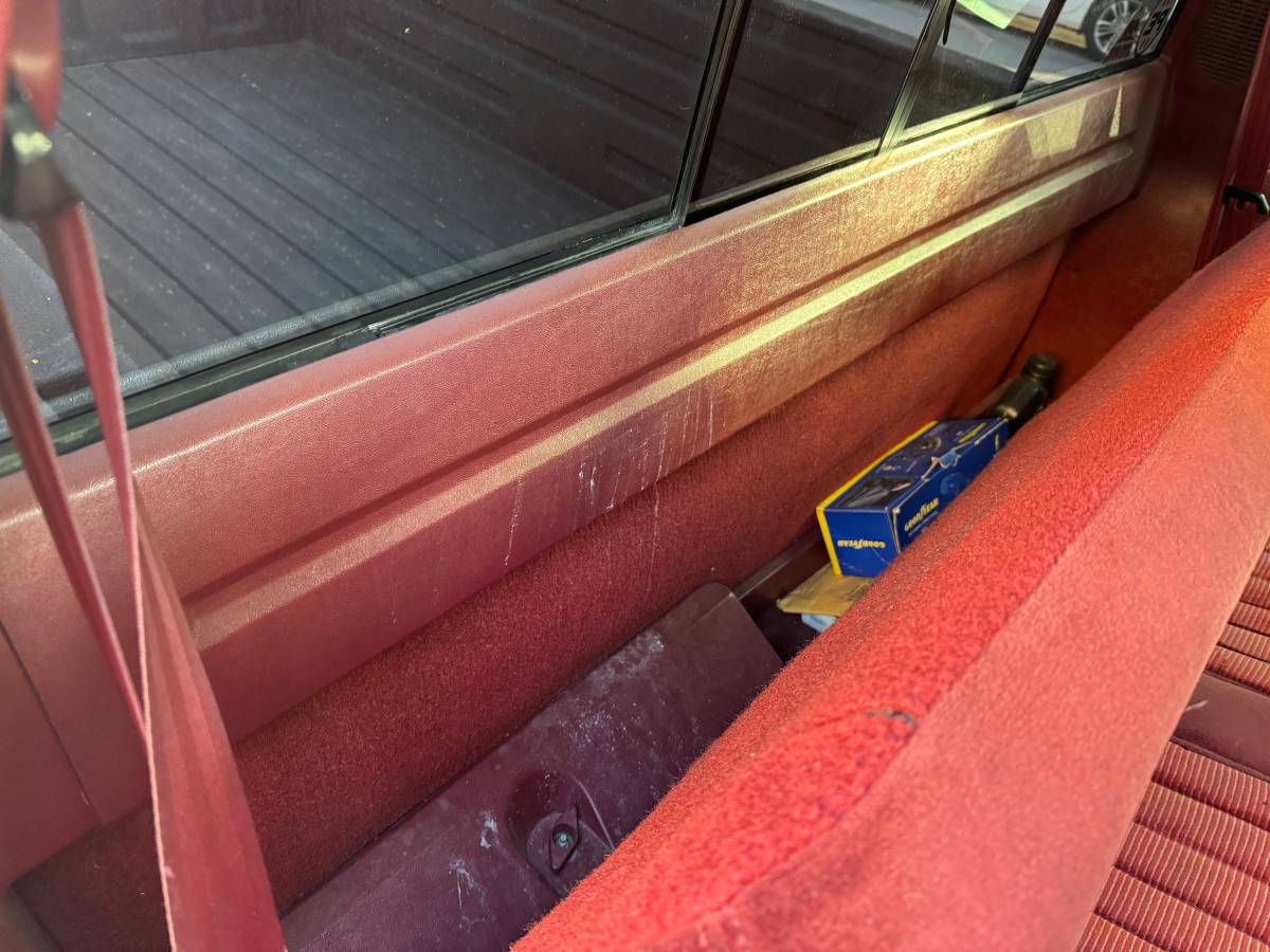 Chevrolet-obs-cheyenne-short-bed-1990-red-7