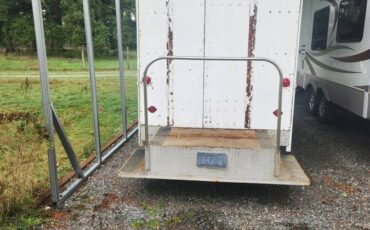 Chevrolet-p30-1965-white-9