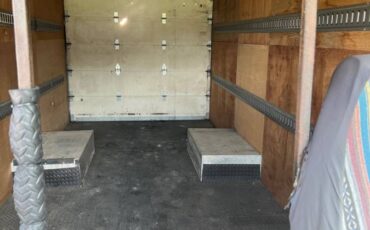 Chevrolet-p30-diesel-1993-white-14