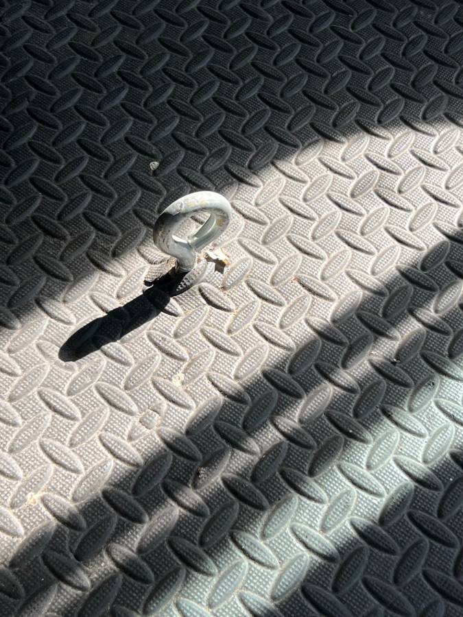 Chevrolet-p30-diesel-1993-white-4