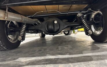 Chevrolet-panel-truck-1938-black-20